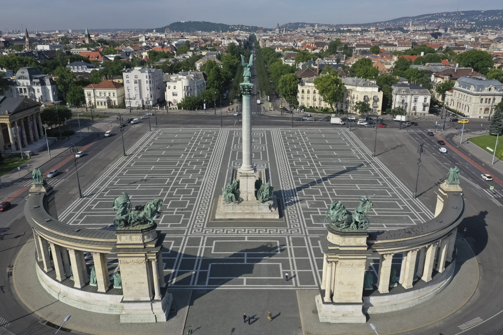 heroes_square